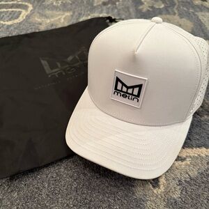 LIKE NEW Melin Odyssey Hat